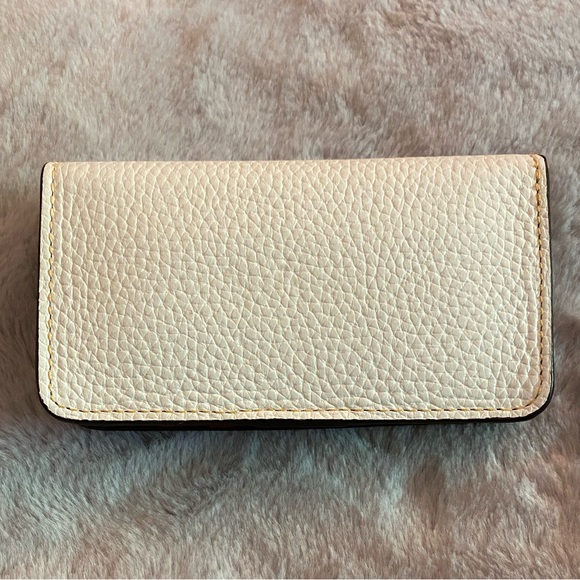 Dooney & Bourke Slim Phone Case in White ZR022 NWT - Picture 2 of 15